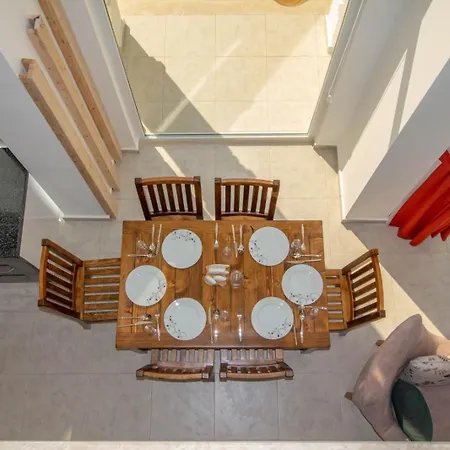 Villa Orkide *